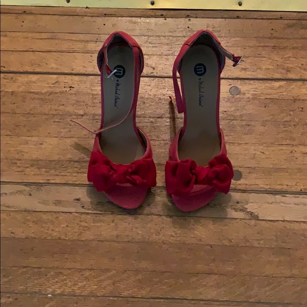 Vintage red heel sandals size 7